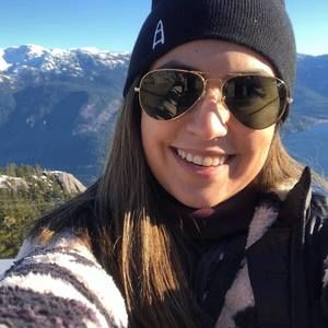 Meet your Posher, Vanessa